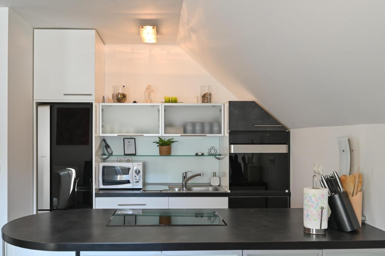 Apartma Stros With Private Sauna *