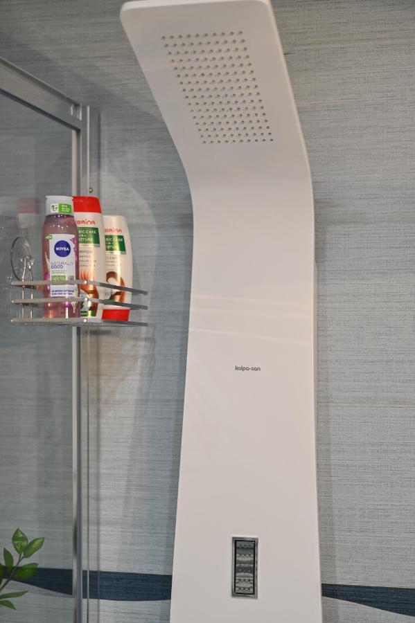 Apartment Stros With Private Sauna